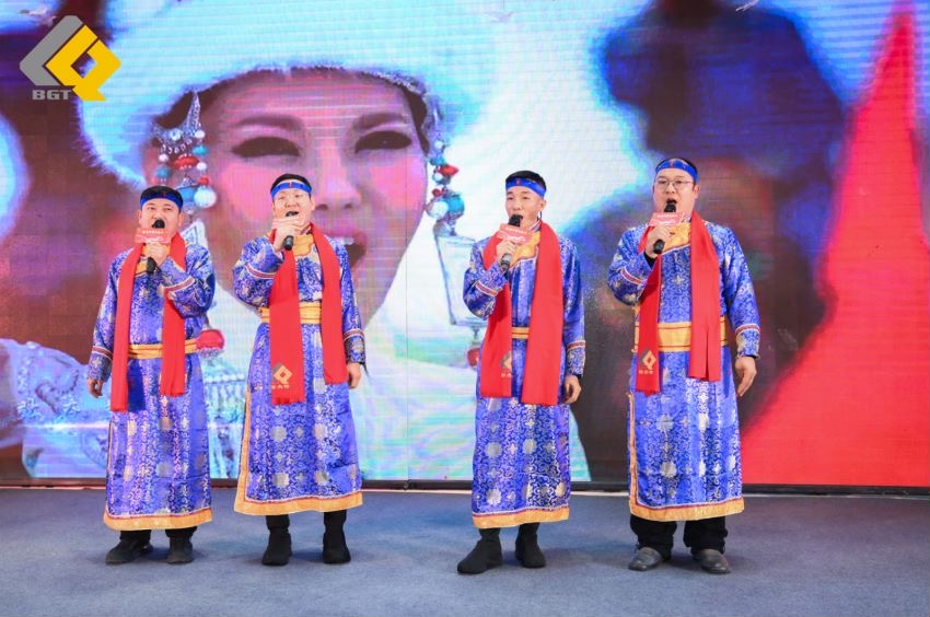 倍头条 | 同心聚力新征程 亚美AM82023年会盛典圆满举行！